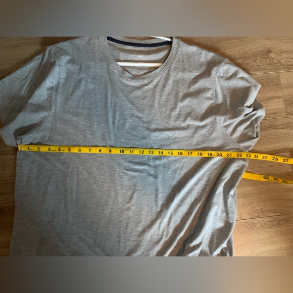 Rhone Grey Tee - Picture 7 of 8